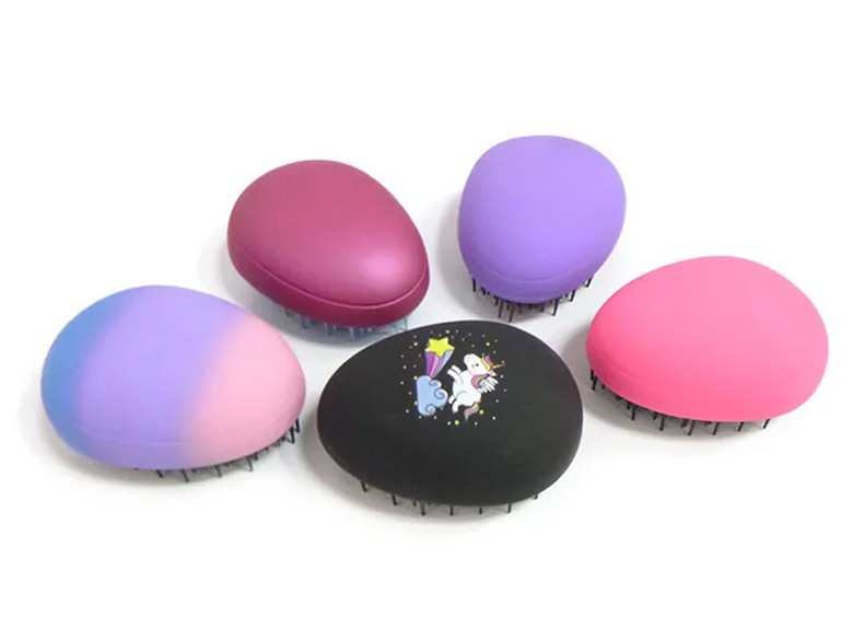 Wat is een Detangler Tangle Dry Small Brush? Waarom, hoe en welk type u moet kiezen